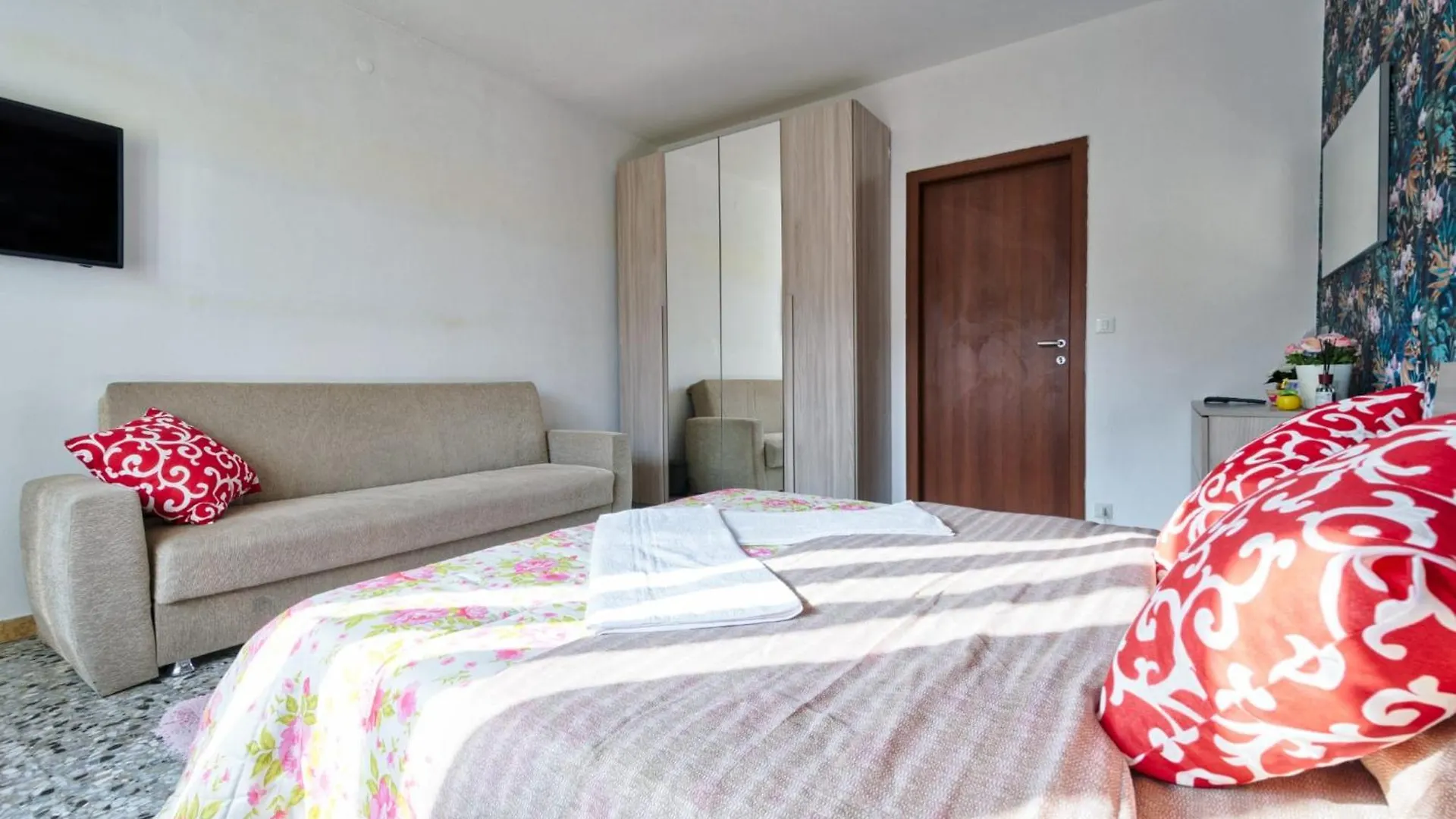 R & R Apartment Marghera Italia